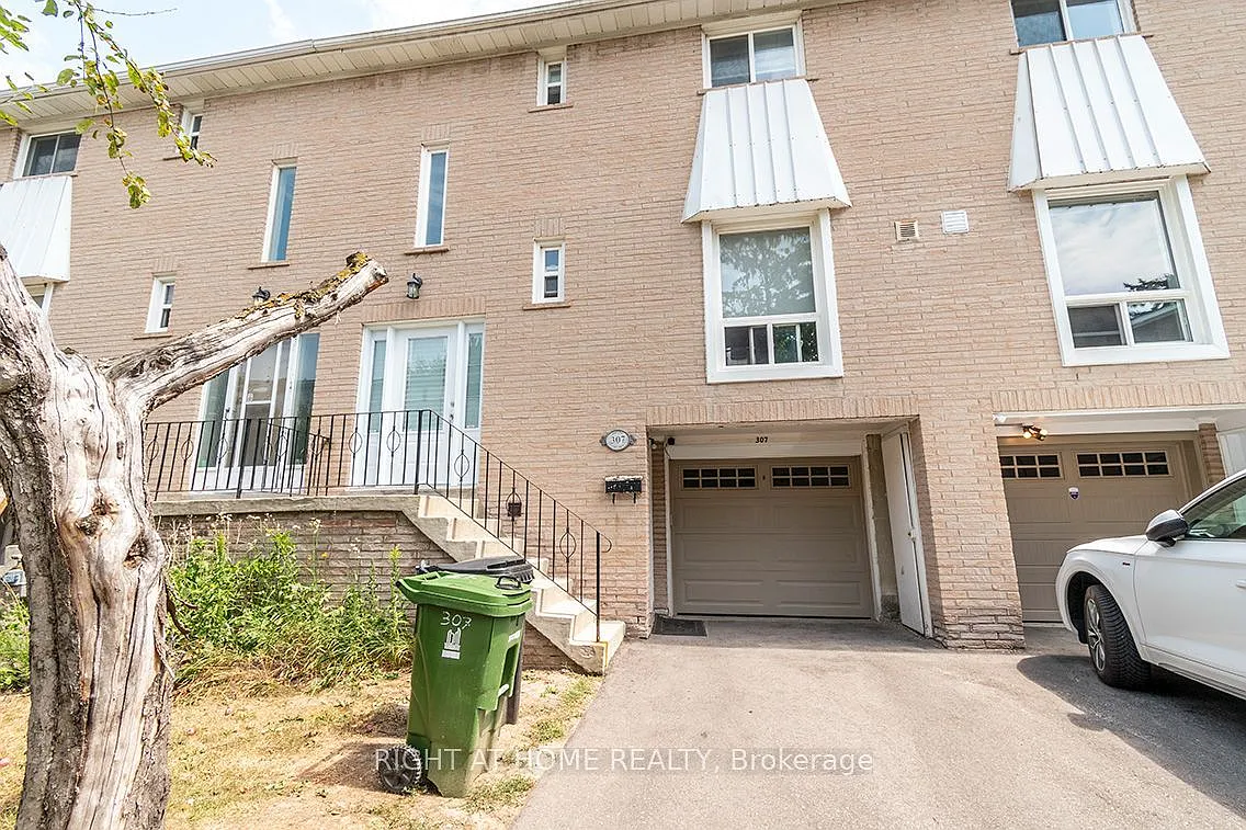 4 bed, $3,300 — Photo 2