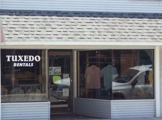 404 N Main St, Cheboygan, MI 49721