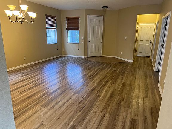 4th image of 4726 White Bay Cir