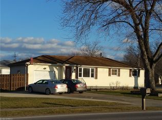 469 N Lake St, Amherst, OH 44001