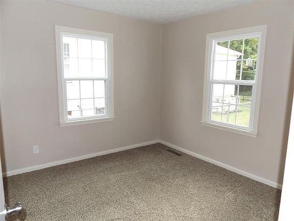5th image of 1203 S 6th St