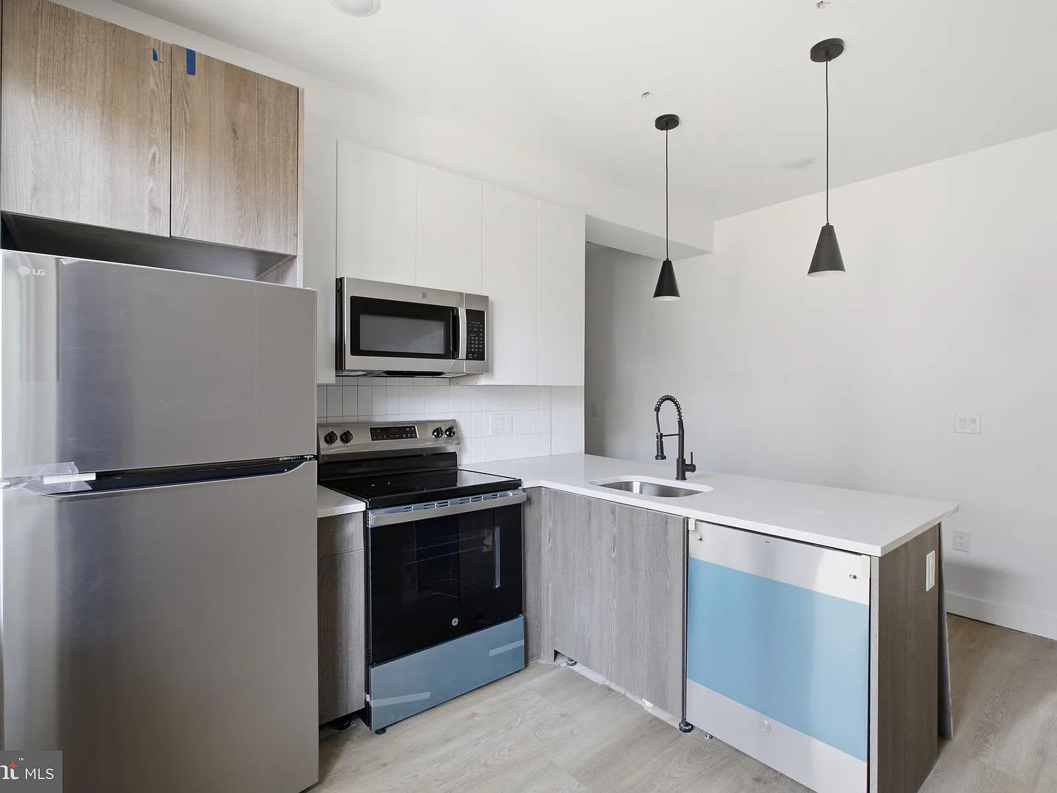 1 bed, $1,750 — Photo 4