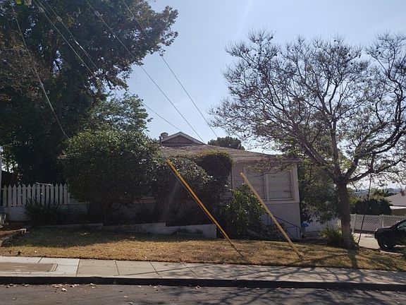3rd image of 4380 Avon Dr