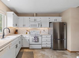 15309 Wirt St, Omaha, NE 68116
