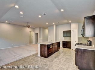 4702 Country Club Dr, Lago Vista, TX 78645