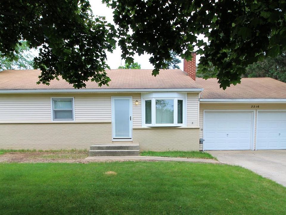 1st image of 2216 W Milham Ave