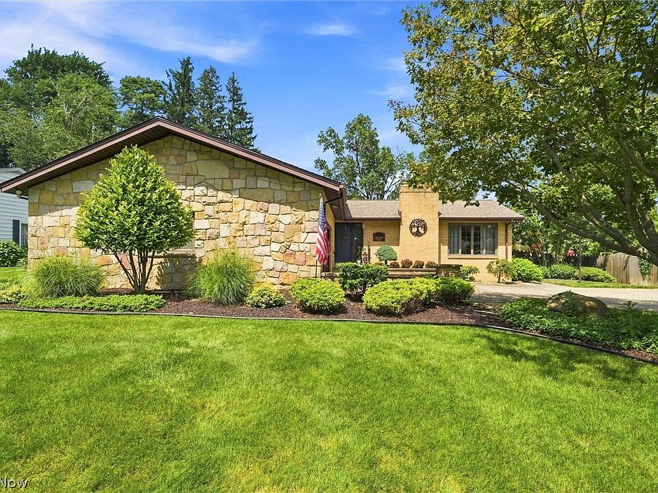 1st image of 1451 Doncaster Dr