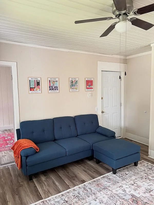 2 bed, $1,200 — Photo 1