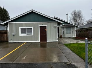 1102 S 11th Ave, Kelso, WA 98626