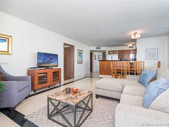 5th image of 1155 Brickell Bay Dr APT 3010