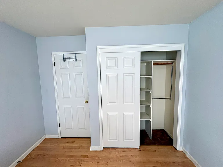 5867 W Walbrook Dr — Photo 5