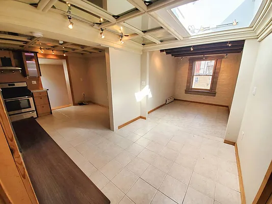 Rented by Brooklyn Property Group LLC | media 39