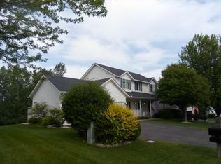 19921 Evensong Ave, Farmington, MN 55024