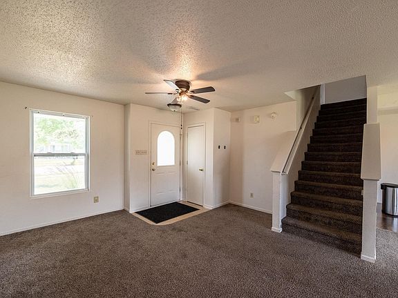 4th image of 2636 Soule Dr