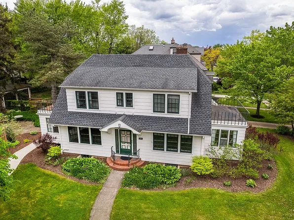 370 Woodbridge Ave, Buffalo, NY 14214