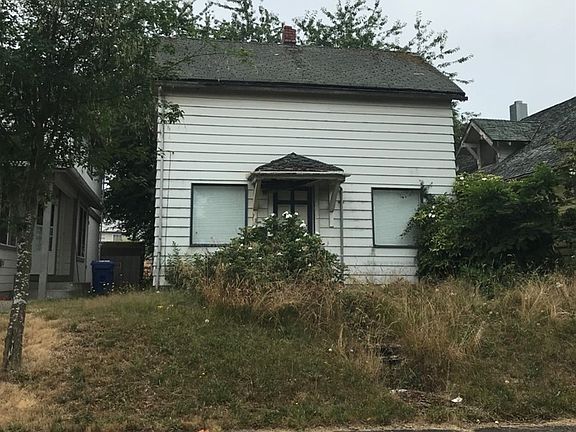 3rd image of 1208 S Cushman Ave
