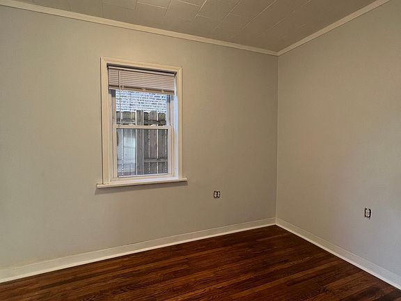 2nd image of 1855 S California Ave