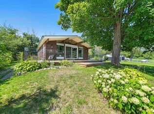 2238 Lakeshore Rd E, Oro Medonte, ON L0L 1T0
