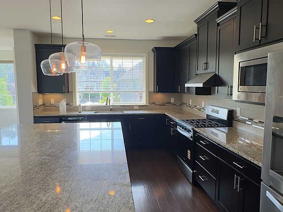 4th image of 12604 177th Ave NE #A