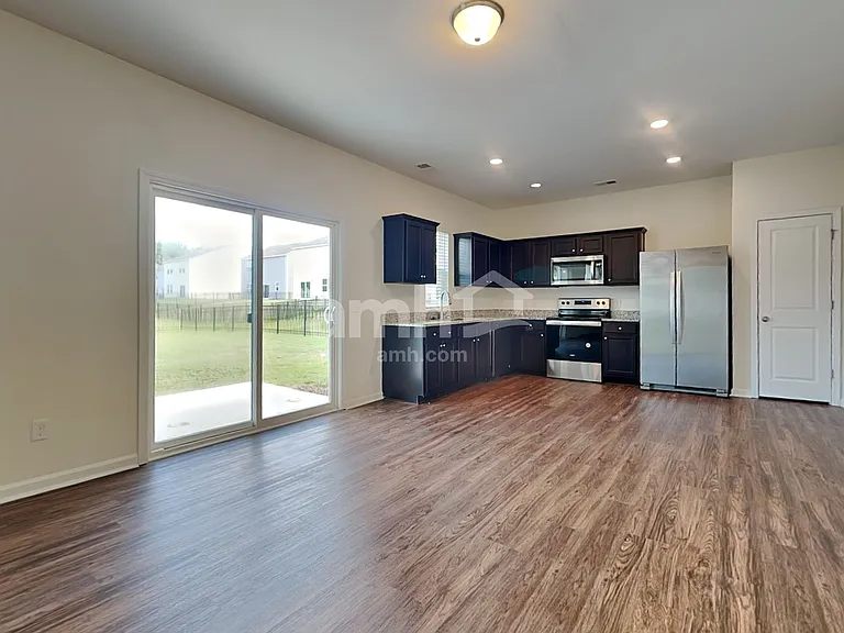 167 Orion Way — Photo 3