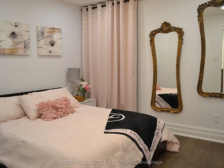 65 Manning Cres — Photo 22