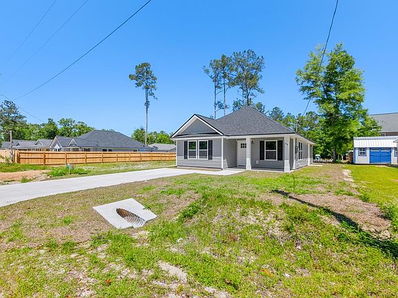 2nd image of 49 Melody Ln