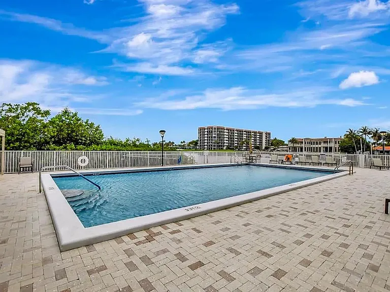 3912 S Ocean Blvd #205 — Photo 30