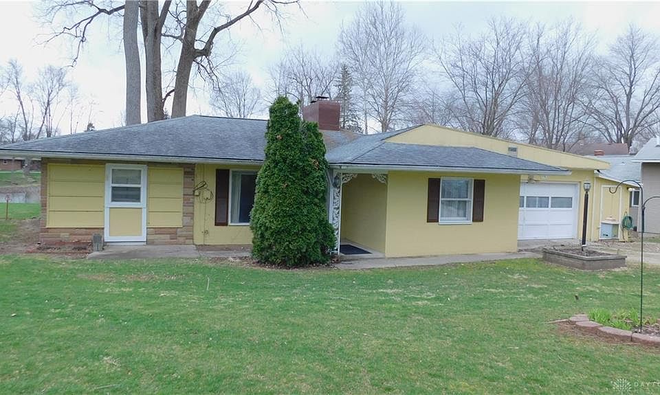 1st image of 1147 N Middle Dr