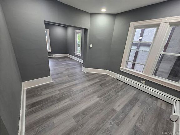 4th image of 116 Orchard St