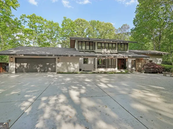 1255 Cold Harbor Dr, Roswell, GA 30075