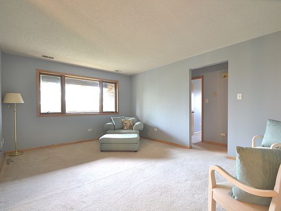 4th image of 10221 Major Ave APT 304
