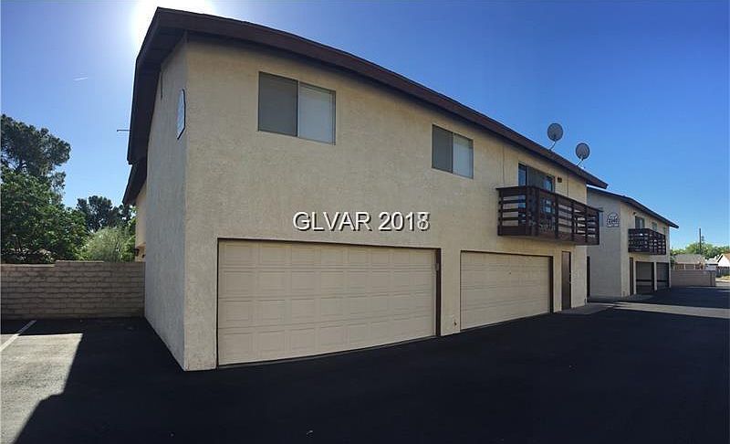 1st image of 2350 Canfield Dr Unit B