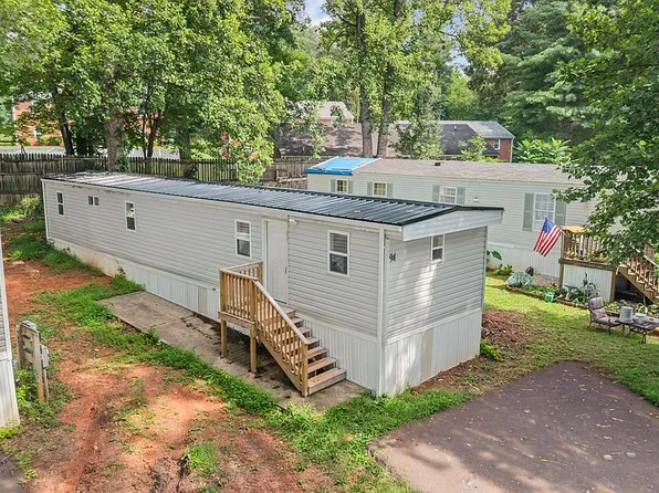 94 Bison Dr, Evington, VA 24550