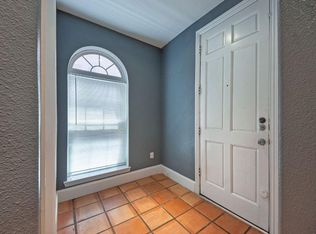5713 Lewis St, Dallas, TX 75206