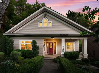 469 7th St, Lake Oswego, OR 97034