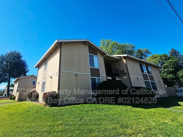 110 Washington Ct #1, Ukiah, CA 95482