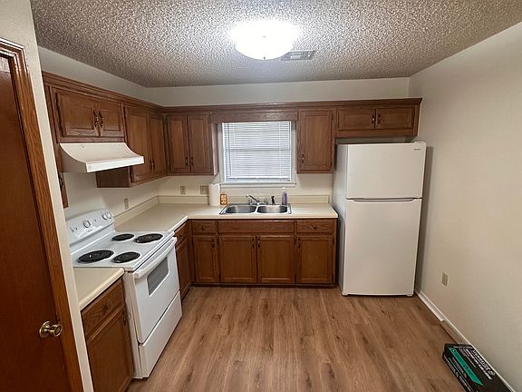 4th image of 15442 Highway 82 #1