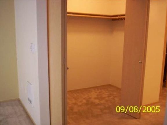 4th image of 100 110th Ave NE APT B317