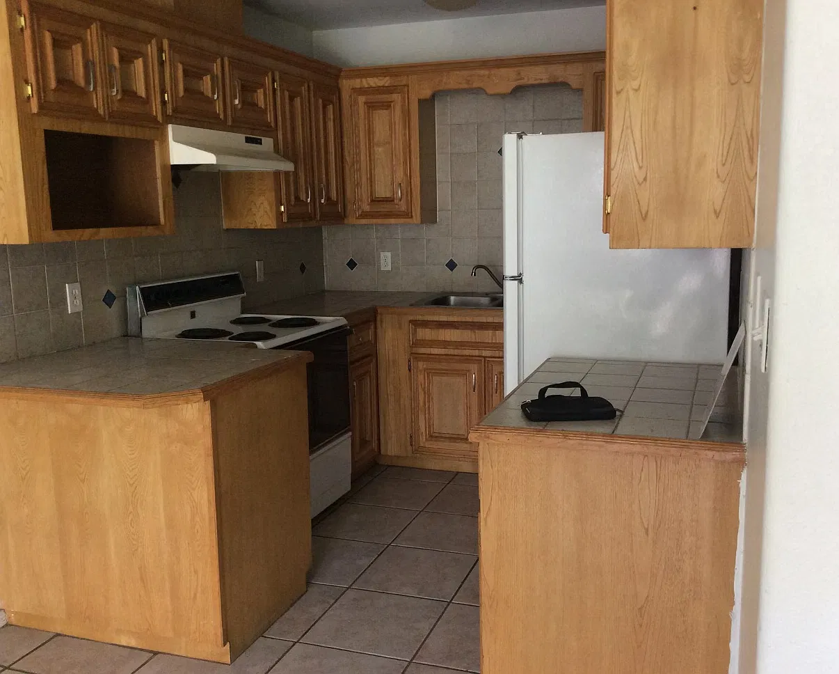 2 bed, 860 sqft, $850 — Photo 1