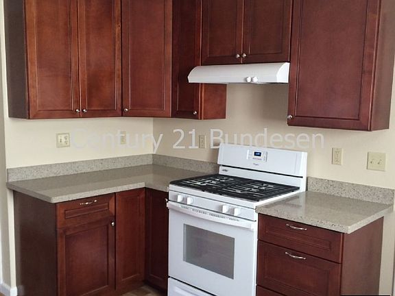 2nd image of 40 Woodworth Way