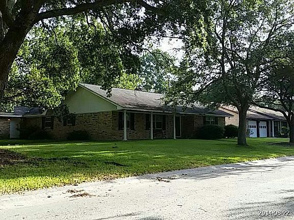 3rd image of 2200 Viking Ln