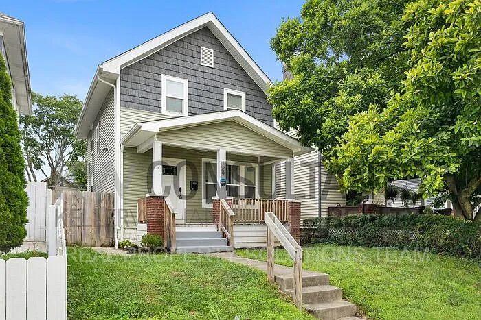 3 bed, 3.5 bath, 1312 sqft, $1,750 — Photo 3