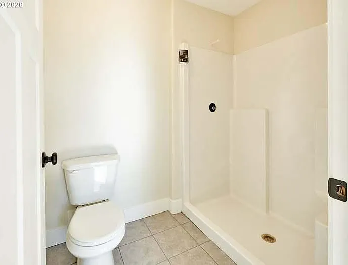 1211 Judy St — Photo 13