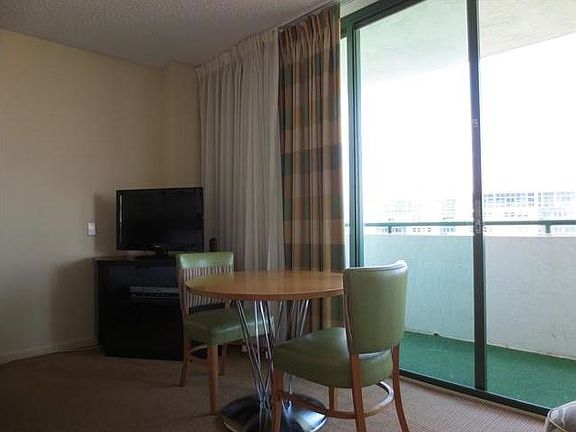 5th image of 6060 Indian Creek Dr #1005