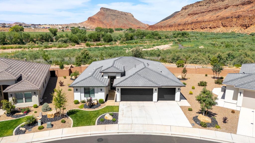 476 S Palm Cove Ave, Washington, UT