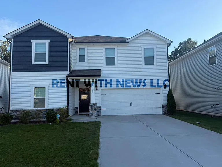 713 Riguard Way — Photo 46