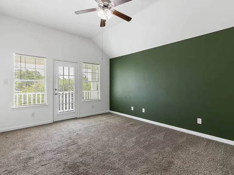 2023 Autumn Lake Dr — Photo 18
