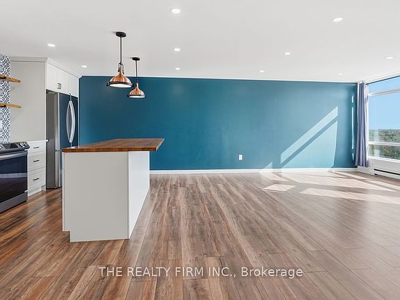 3rd image of 45 Pond Mills Rd #1210