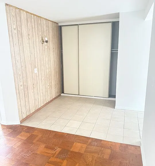 220 N Louise St #C — Photo 4