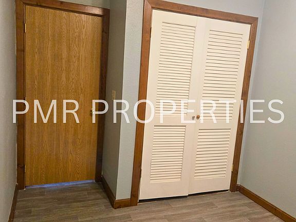 3rd image of 400 E Coolbaugh St APT 201